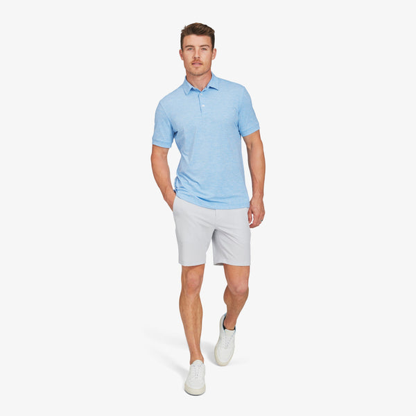 Versa Polo - Azure Blue Heather, lifestyle/model photo
