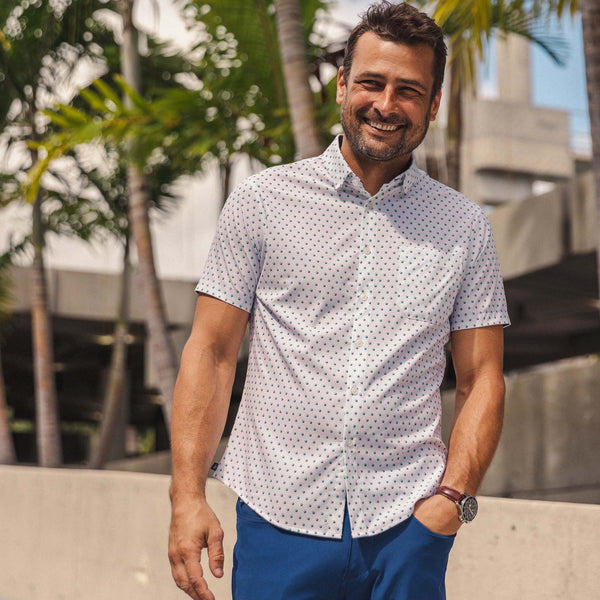 Leeward Short Sleeve - Green Navy Geo Box&nbsp;Print, lifestyle/model photo