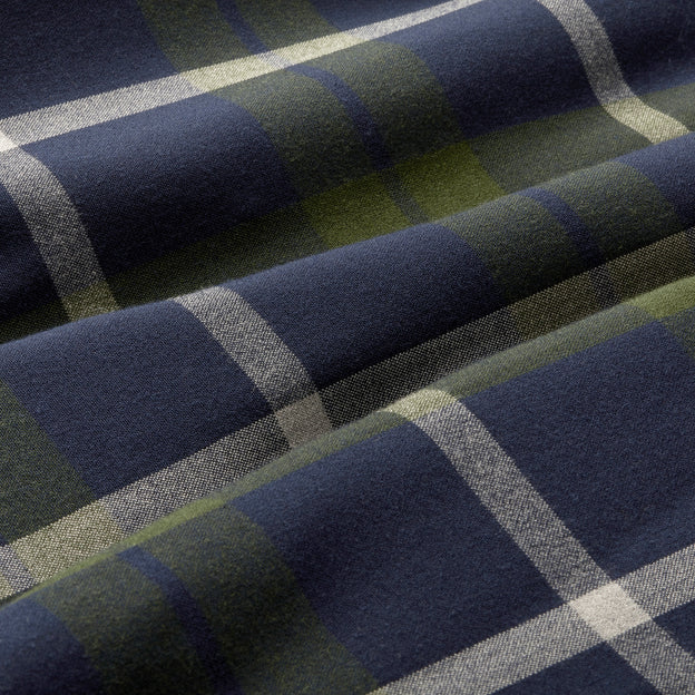 Olive Navy Large&nbsp;Plaid Close-up/Swatch