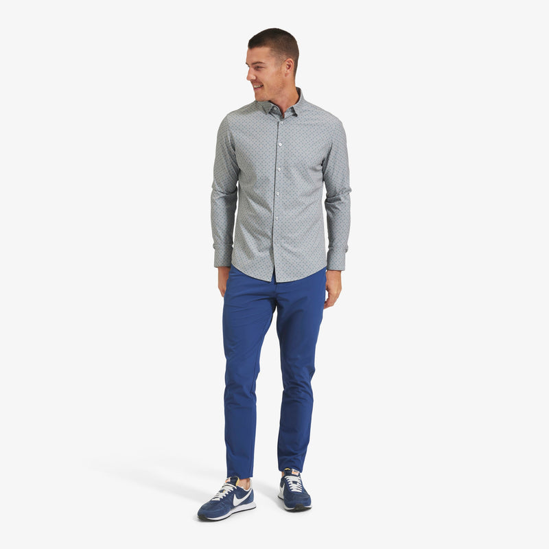 Leeward No Tuck Dress Shirt - Gray Pink Diamond Print, lifestyle/model